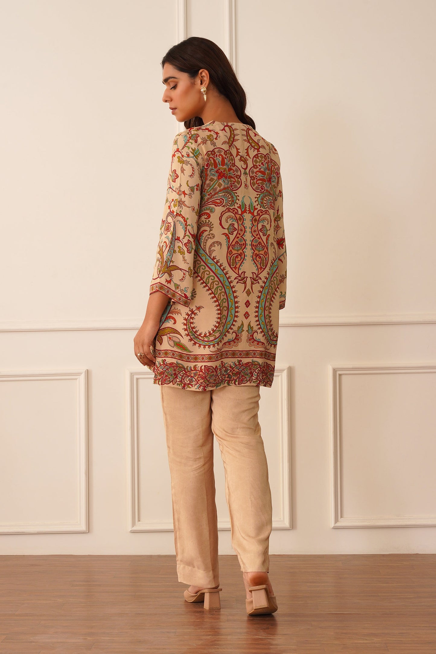 LEV-A002 – 2PC Printed Co-Ord Set (brown)