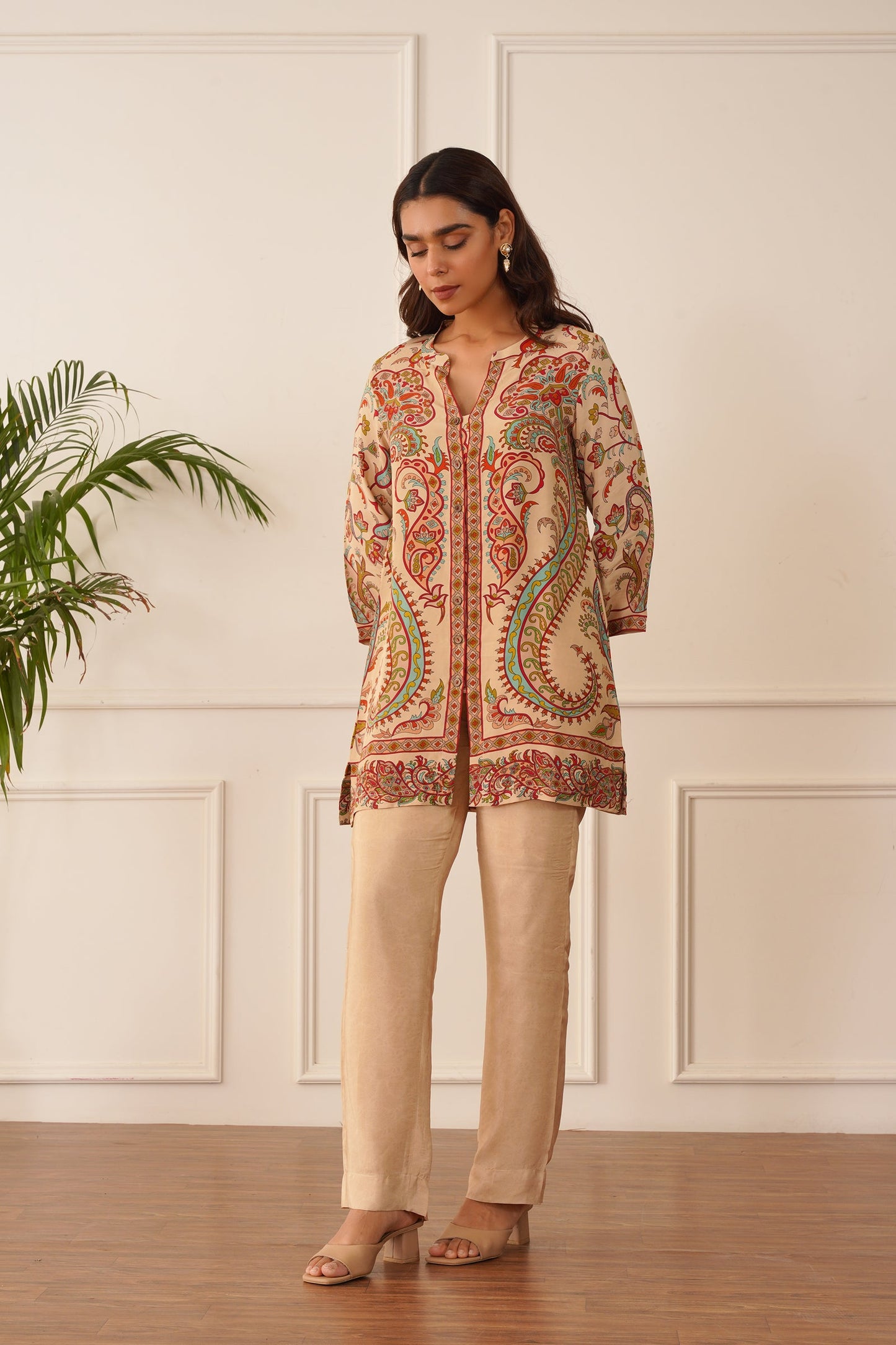 LEV-A002 – 2PC Printed Co-Ord Set (brown)