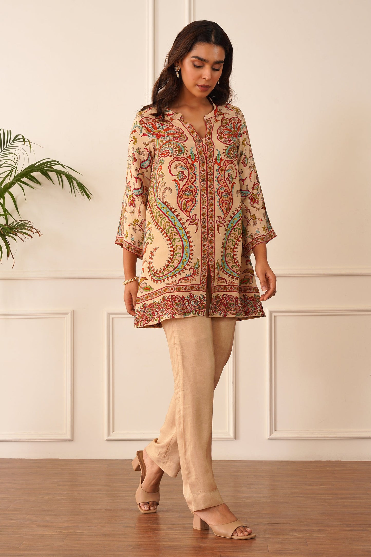 LEV-A002 – 2PC Printed Co-Ord Set (brown)