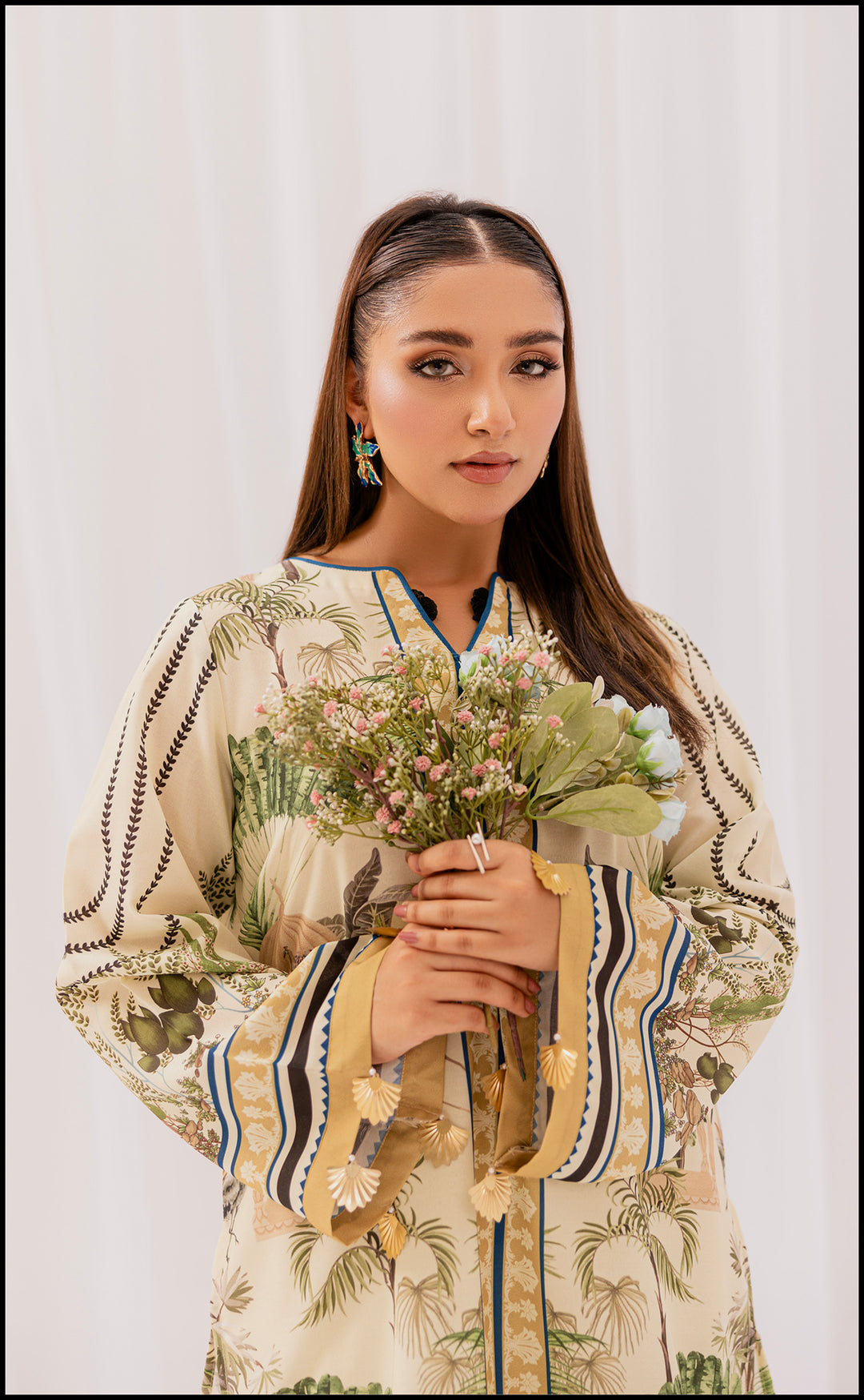 LEV-A004 – 2PC Printed Co-Ord Set (off White Green)
