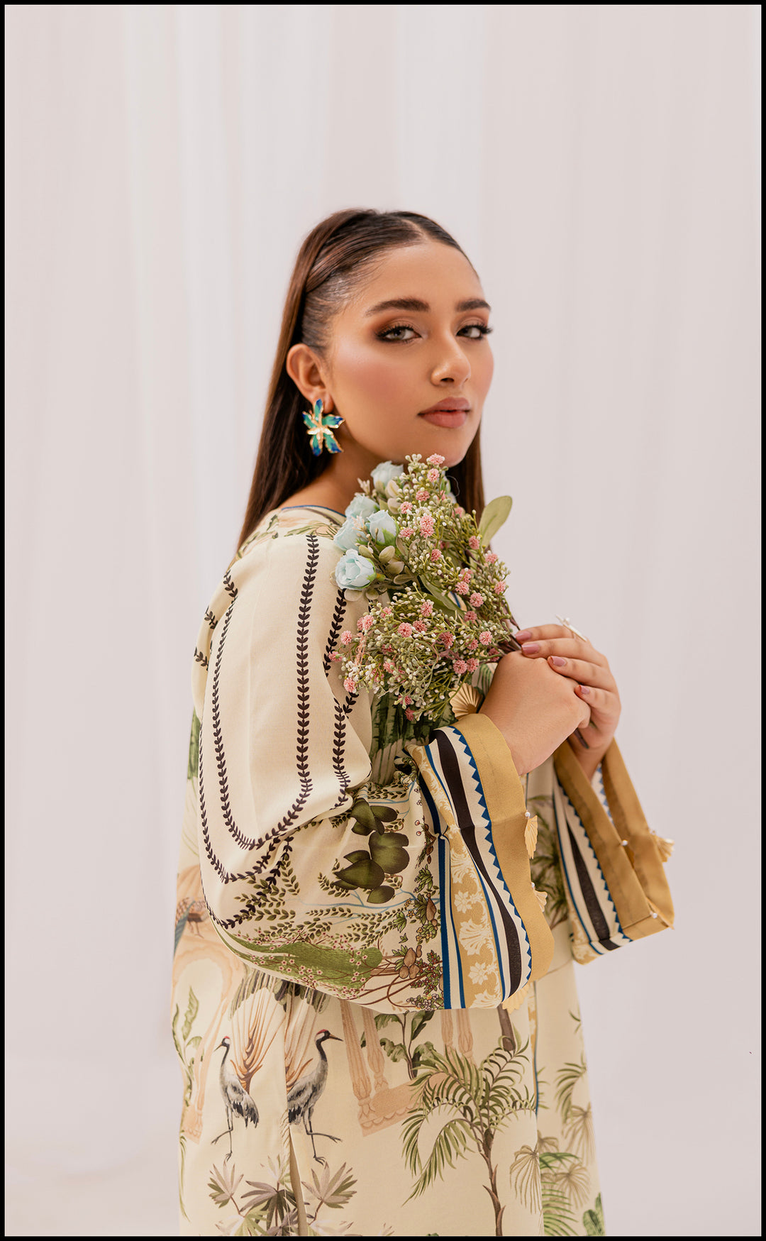 LEV-A004 – 2PC Printed Co-Ord Set (off White Green)