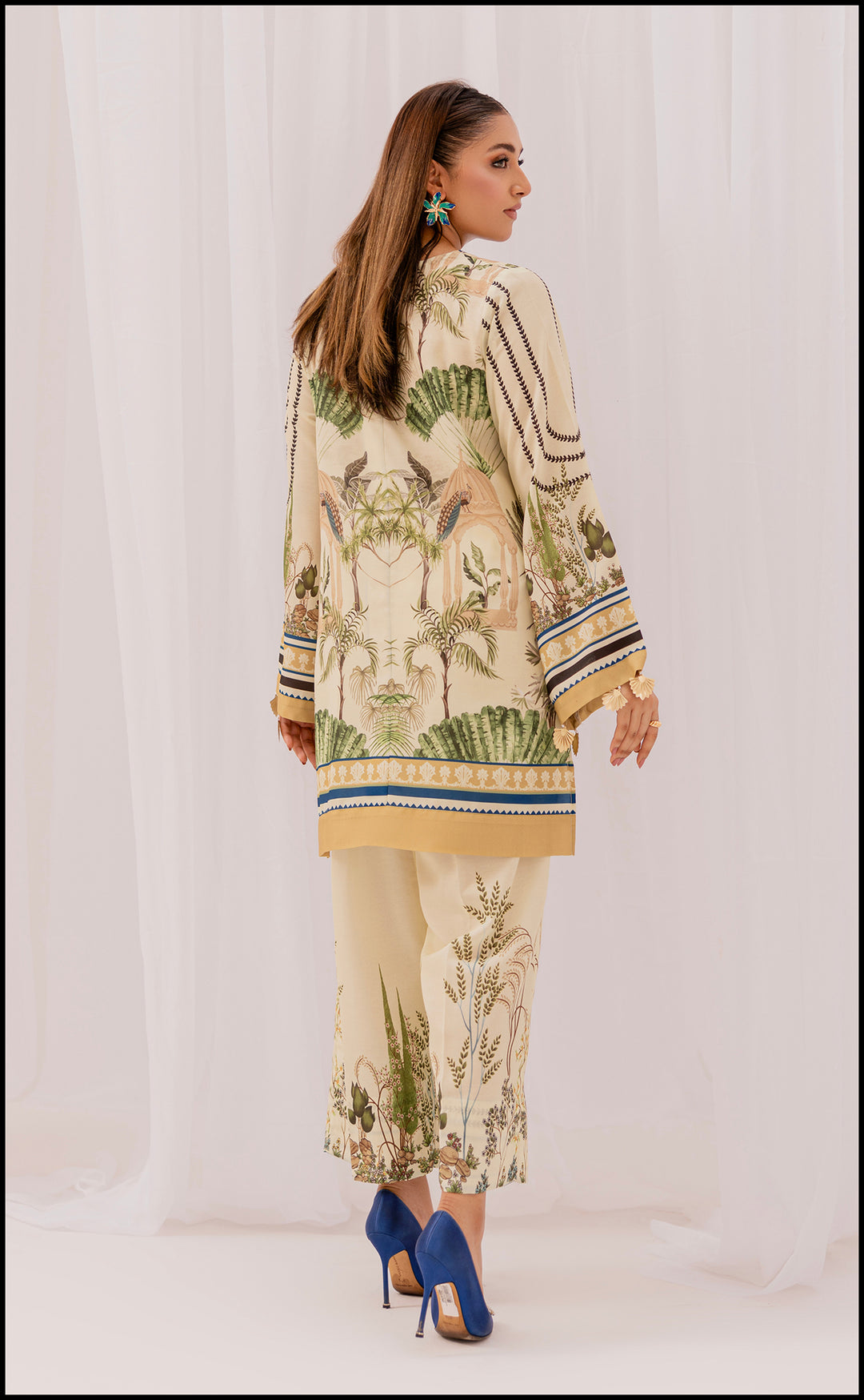 LEV-A004 – 2PC Printed Co-Ord Set (off White Green)
